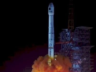 习近平祝贺阿尔及利亚一号通信卫星在西昌发射成功