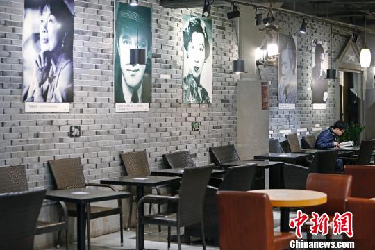 上海唯一的24小时书店大众书局年底关门