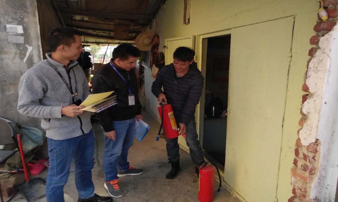 加强安全意识，全面提升鹏城老旧小区消防安全基础设施