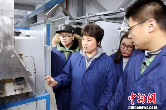 中国碳纤维技术打破国际垄断:千度高温下纹丝不动