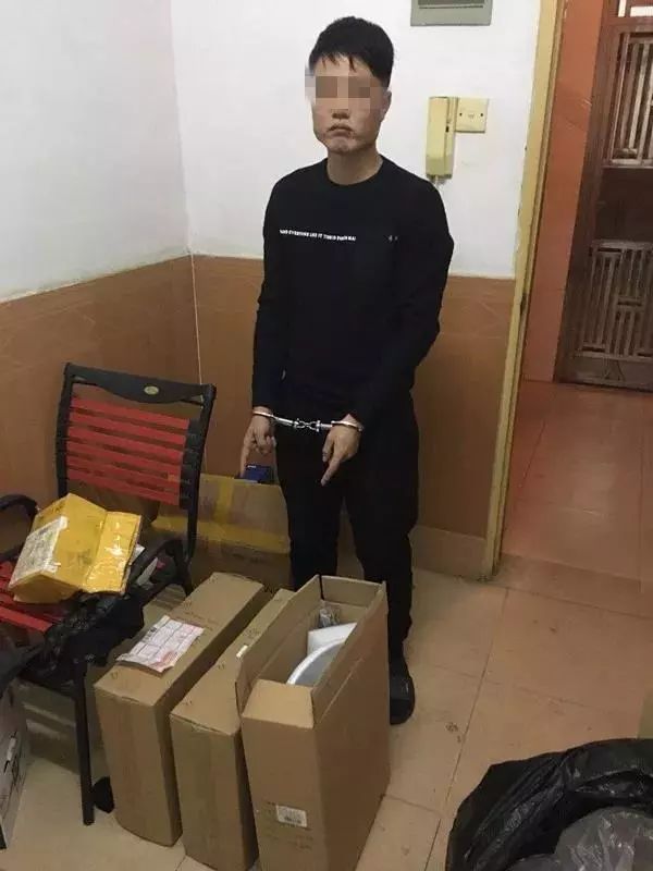 偷快递？不能忍！福田警方接连抓获两名盗窃快递嫌疑人