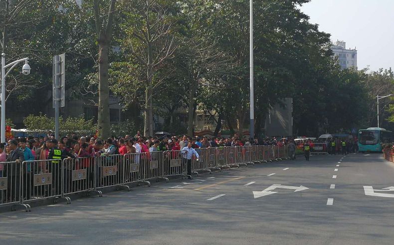 大年初一仙湖太火爆啦！这份交通攻略需收藏……