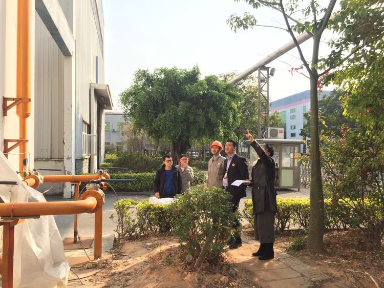 松岗安监办严查涉工业煤气企业