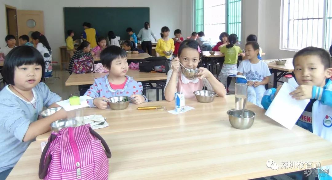 午托困局怎么破？深圳百所中小学将试点午餐午休管理办法