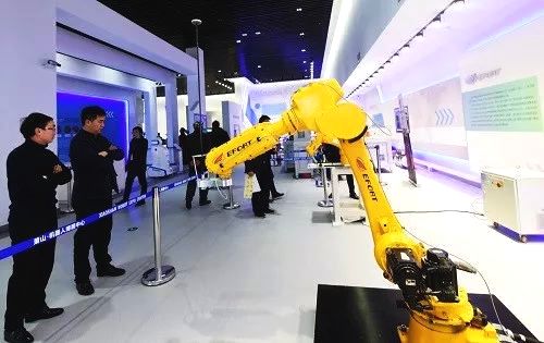 美媒:中国在这个领域锐意进取 美国却保持沉默