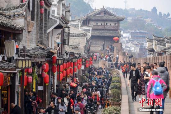 春节全国共接待游客3.86亿人次 实现旅游收入4750亿元