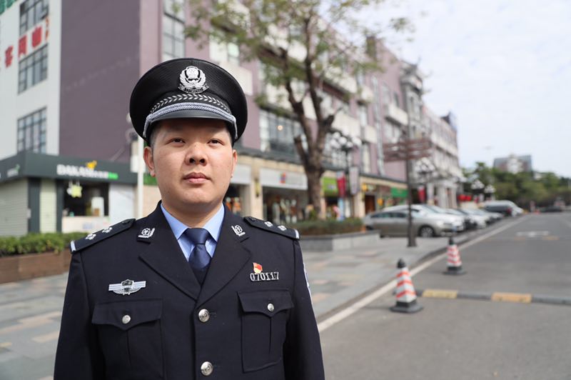 每日警星 | 蔡志涛：善于分析的忠诚卫士
