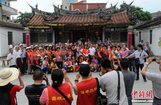 在厦台胞谈31条新措施：咨询电话接到爆 为“落地”出招