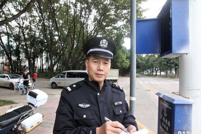 每日警星 | 吴志贵：关键时刻勇于亮剑