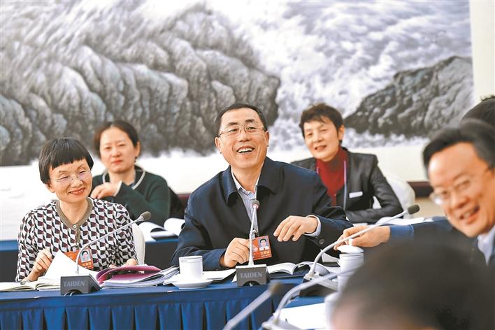 敢闯敢试 创新发展 干字当先