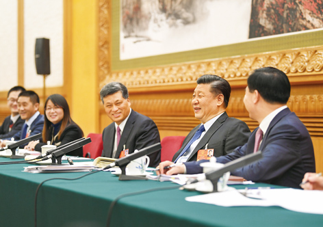 市领导向老同志传达习近平总书记重要讲话精神
