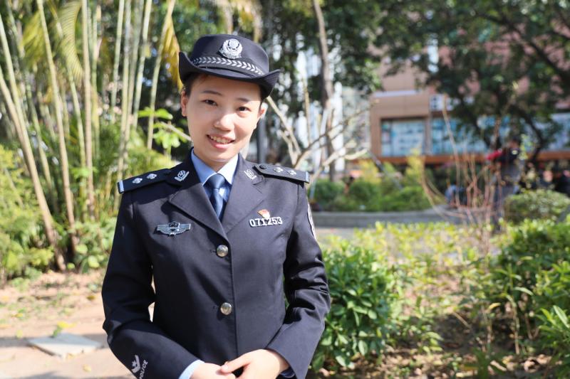 钟婧：用心做好派出所“中枢”工作