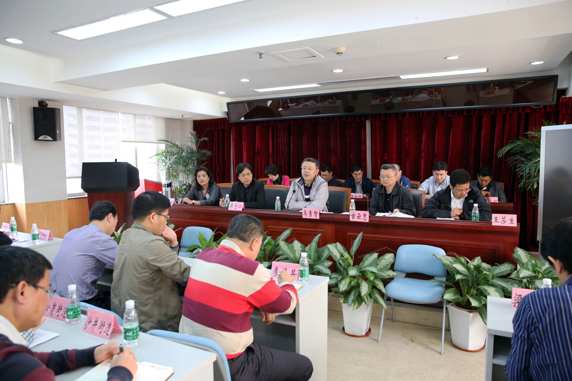 市委统战部：牢记信任与重托 擦亮特区“金字招牌”