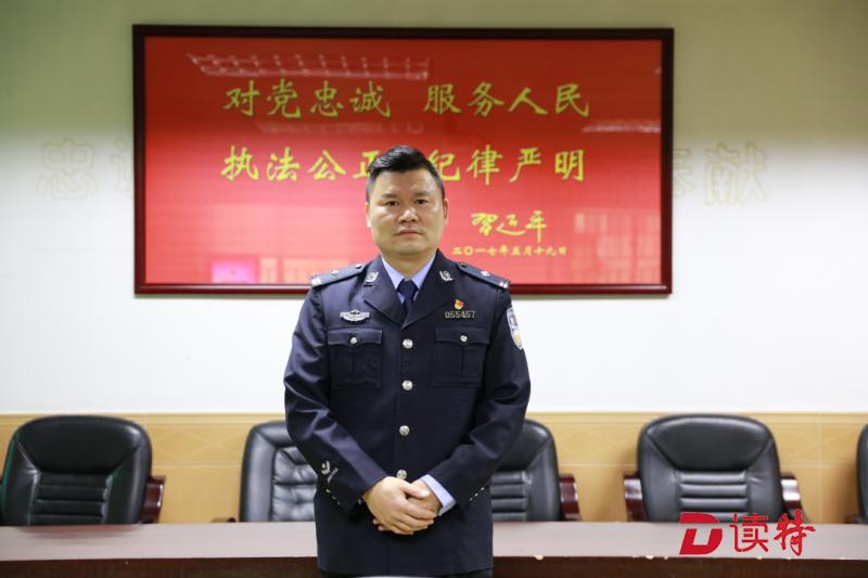 钟金：扎根一线的刑侦“尖刀”