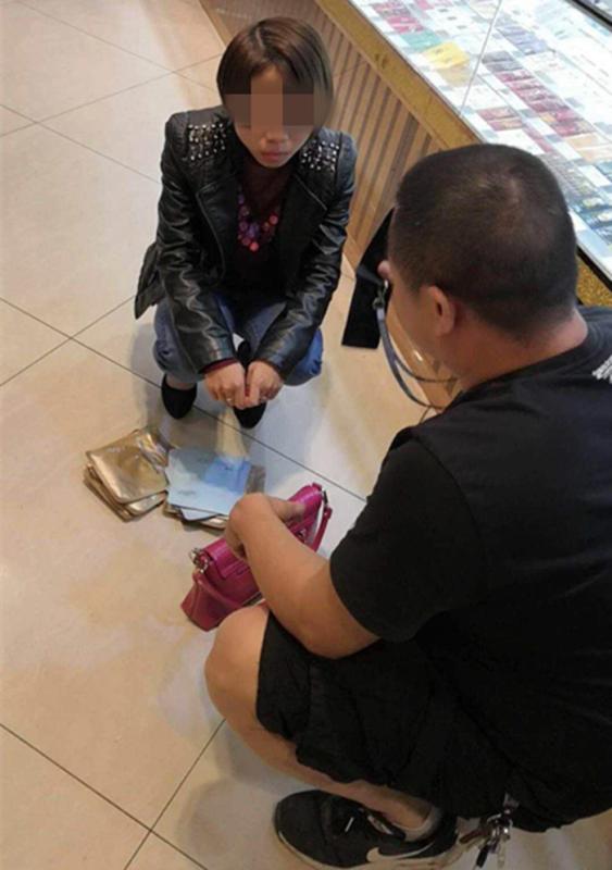 女子多次在超市行窃被抓现行 竟是为了不劳而获的“快感”
