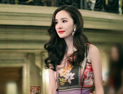  杨幂回应“诈捐”风波：接受批评，未来一定更严谨