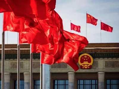 两会现场 | 50多次掌声为实干和民生响起来