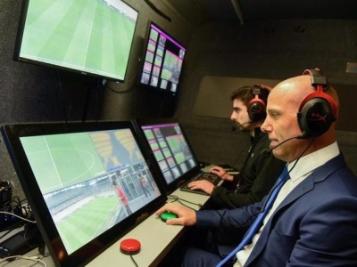 俄罗斯世界杯确认引进视频助理裁判技术