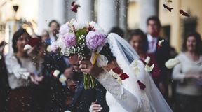 从央行到公安部，31个部委出手，已婚未婚的都要注意！
