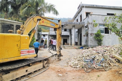 深莞联手拆除历史遗留违建  龙岗区查违联动机制逐步完善