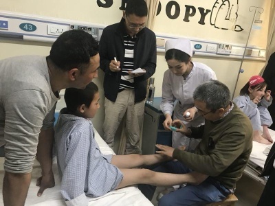 暖心援疆！深圳“爱心使者”在喀什开展儿童公益诊治活动