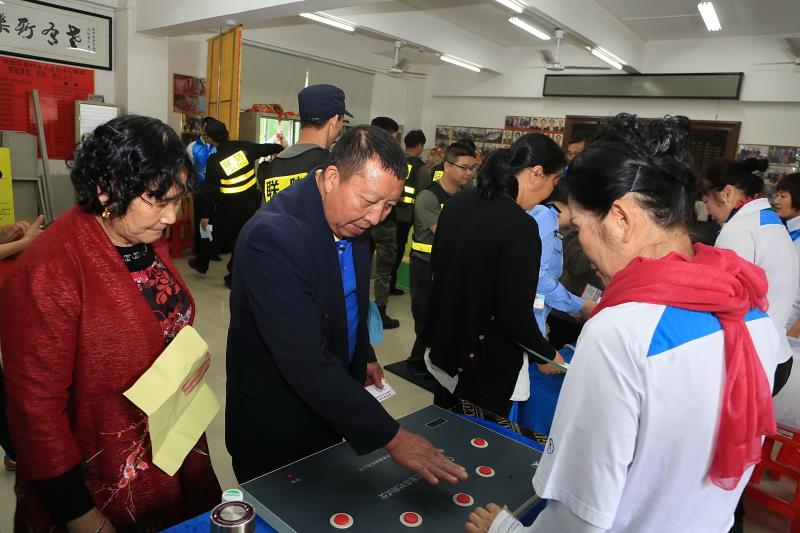 80万就能买一辆玛莎拉蒂？福田法院干这事引来4万人围观