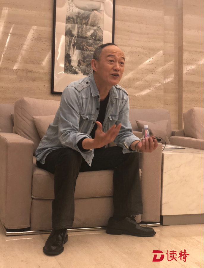 金士杰、卜学亮在保利剧院  聊聊“人生这场戏”