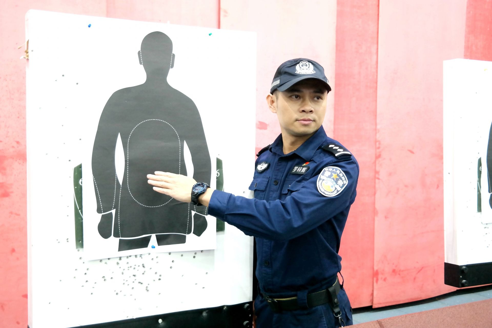 罗梓辉：教实战肯实干的警察教官