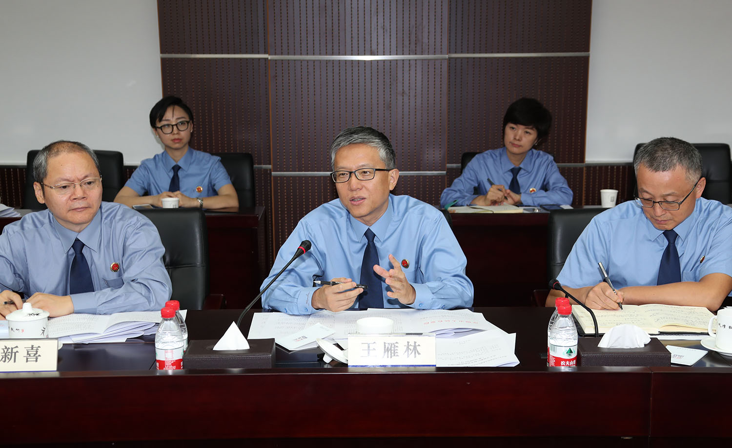 深圳市检察院召开代表建议办理情况答复会，还全程直播！