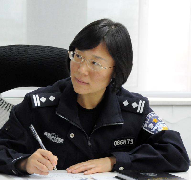 荆琦：攻坚能手用数据为警务减负