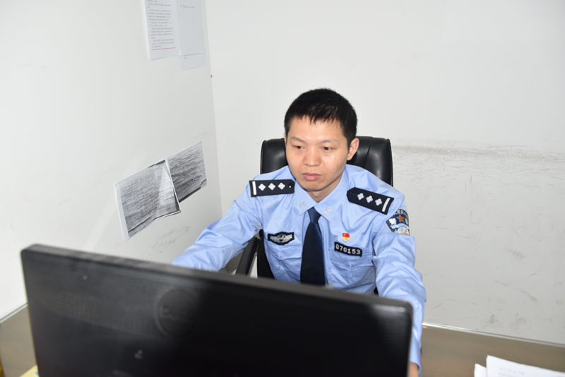 警星档案 | 李军阳：勤学敢拼的刑侦尖兵