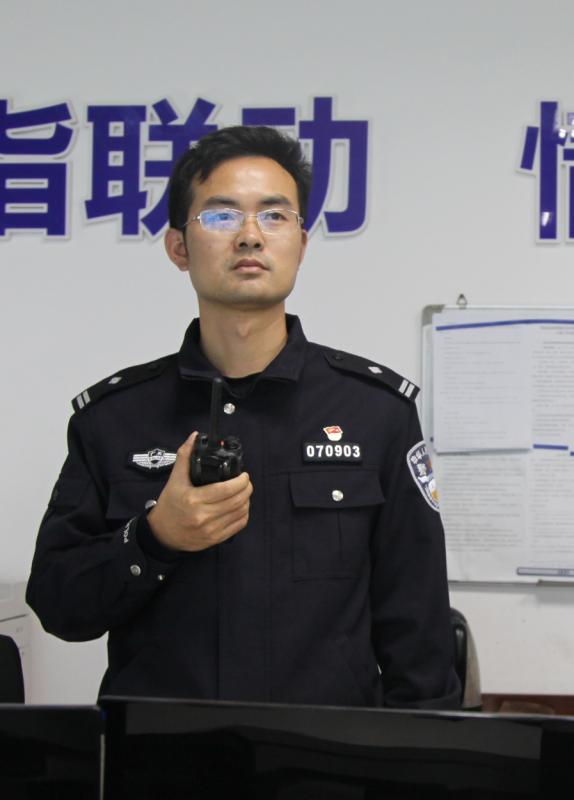 刘小辉：敬业乐业的破案能手