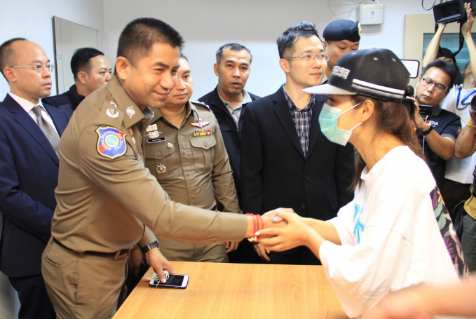 中国女游客在泰国遭同胞绑架 丈夫付200万无果报警获救