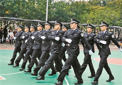 打造“指尖上的公安局”！深圳公安推出了这些便民业务