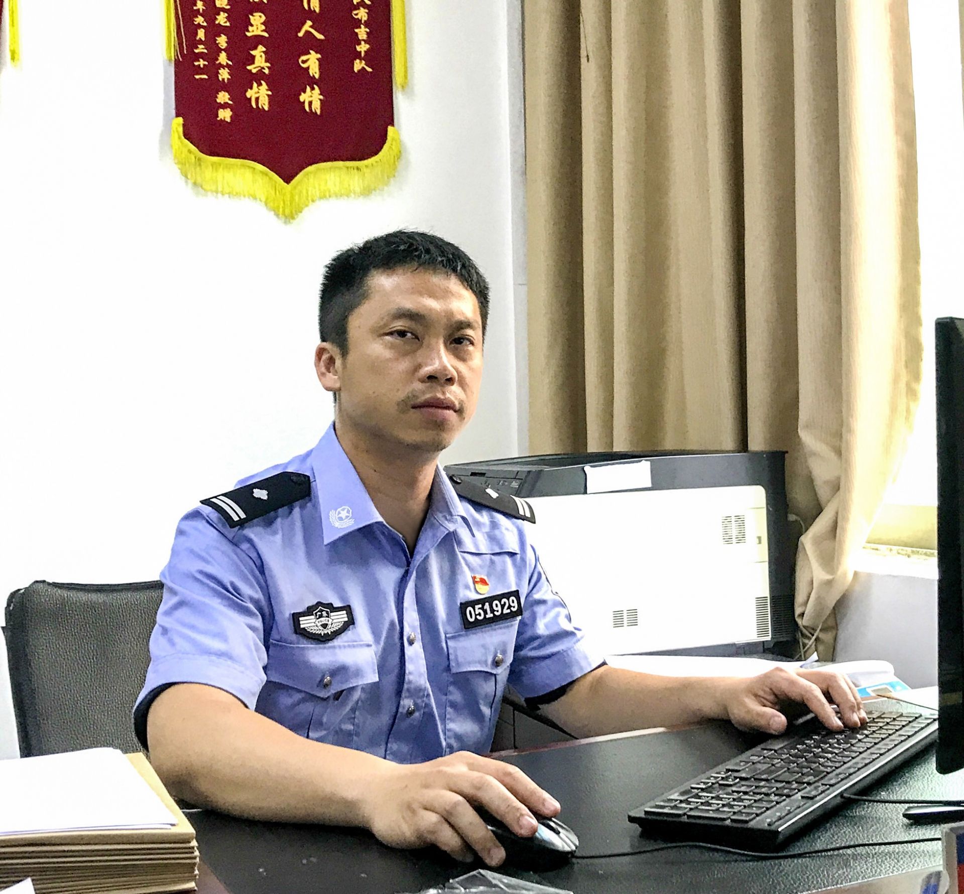 何颜议：铁骑中的“铁骑”