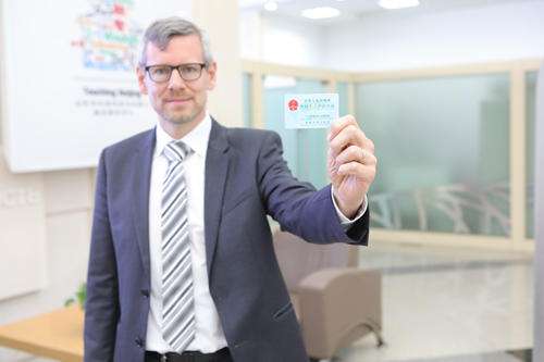 在深外国人看过来：来华工作许可工资收入计算标准公布