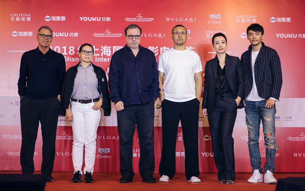 金爵主竞赛评委见面会 姜文称好电影一定有原创性