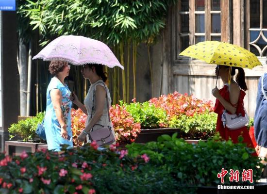 中央气象台发布高温黄色预警 京津冀今可达37-39℃