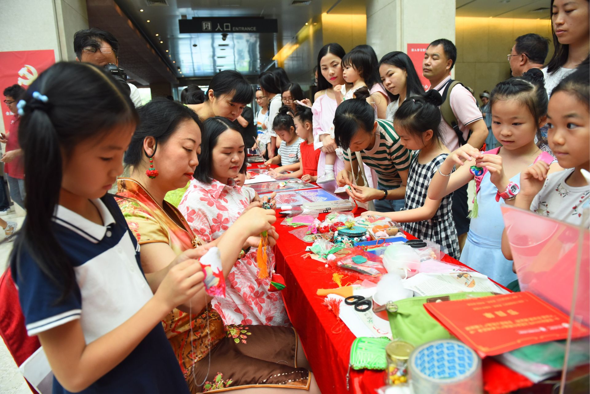 深圳市2018年“文化和自然遗产日”系列活动深博举行