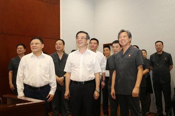 周强：营造稳定公平透明的法治化营商环境 服务“一带一路”
