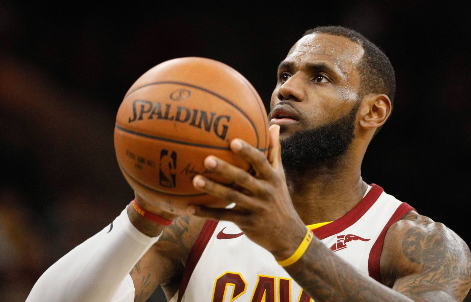 NBA重磅转会 詹姆斯加盟湖人