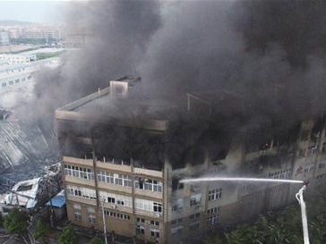 四川江安县一工业园区发生爆燃事故已有19人死亡