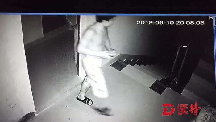 男子偷女邻居内衣的奇葩理由：她歌声甜美“招惹”我
