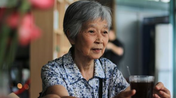 使命未成，苍天留人！新闻系老师隐藏15年的秘密原来是……
