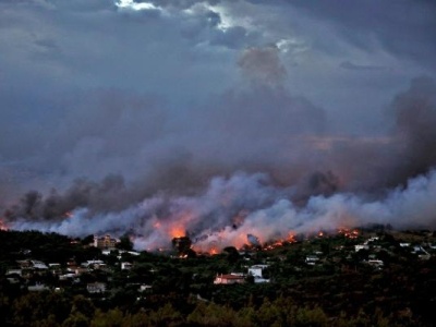 希腊森林火灾遇难人数升至74人 全国哀悼3天 