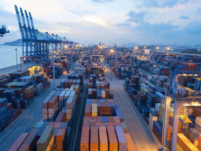 海关总署：上半年货物贸易进出口总值同比增7.9%