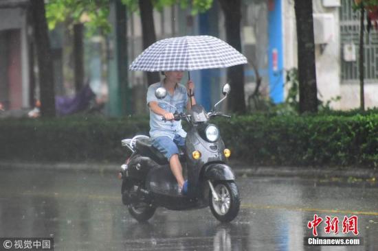 台风“山神”影响华南沿海 中东部地区持续高温