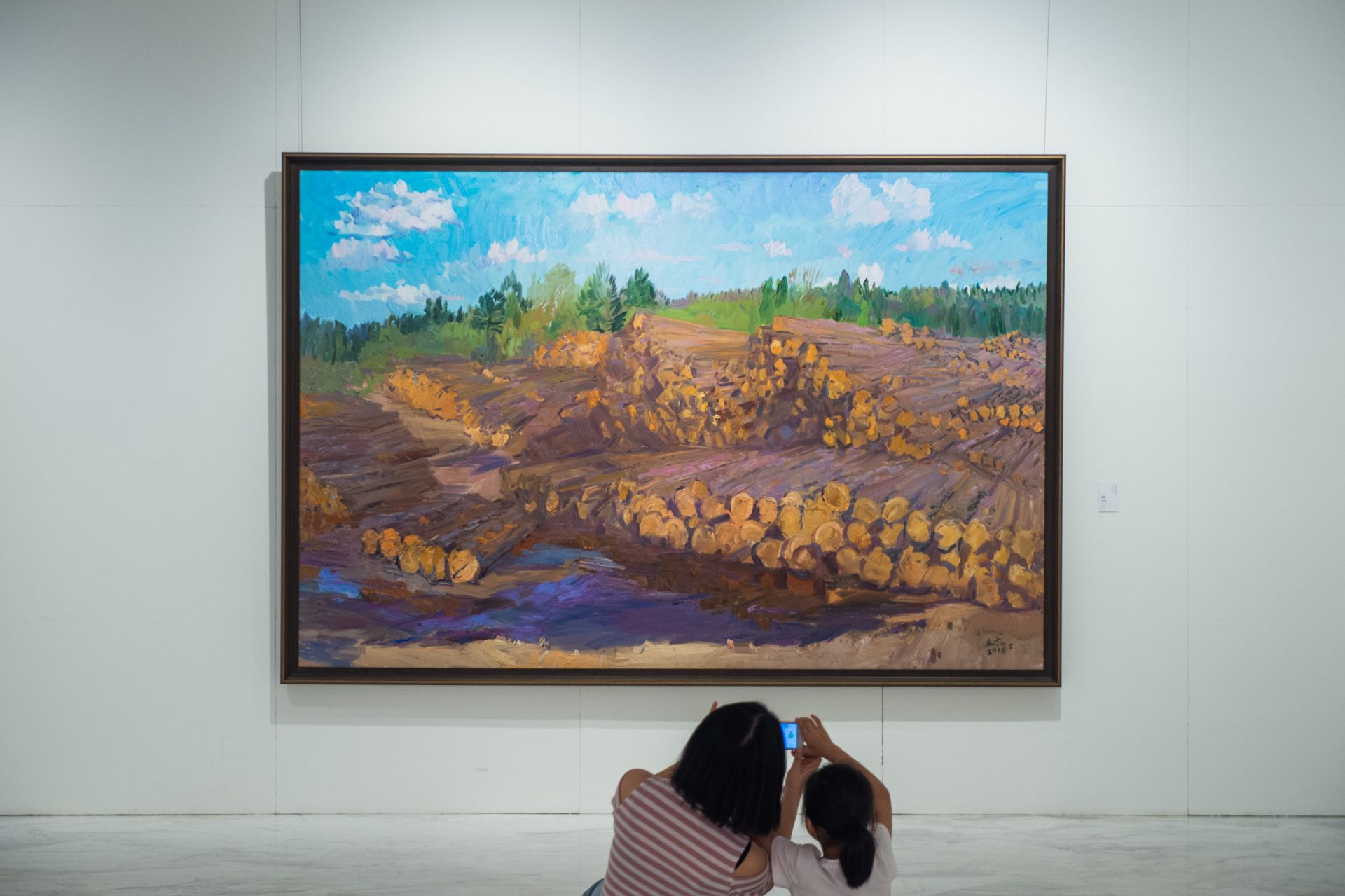 看展︱这个写意油画展不简单！87位艺术家的近百件作品齐齐亮相