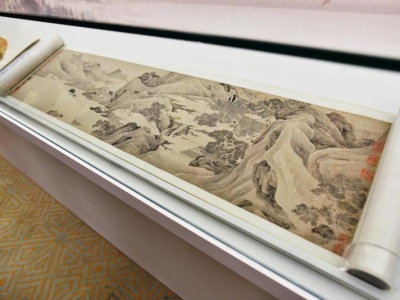 民间献宝：350件珍藏中国书画赠送香港艺术馆