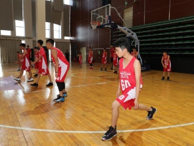 深圳烈豹精英特训营开营 将展开为期10天的全封闭式篮球特训
